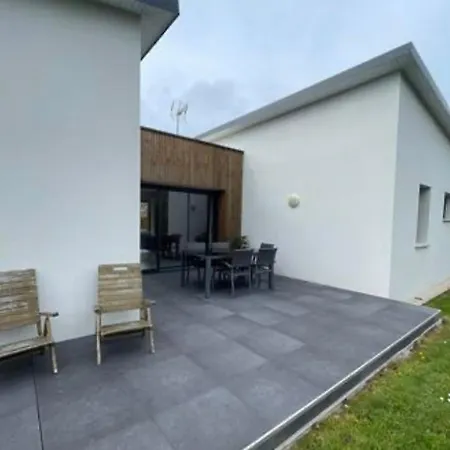 Hotel Maison Neuve Avec *